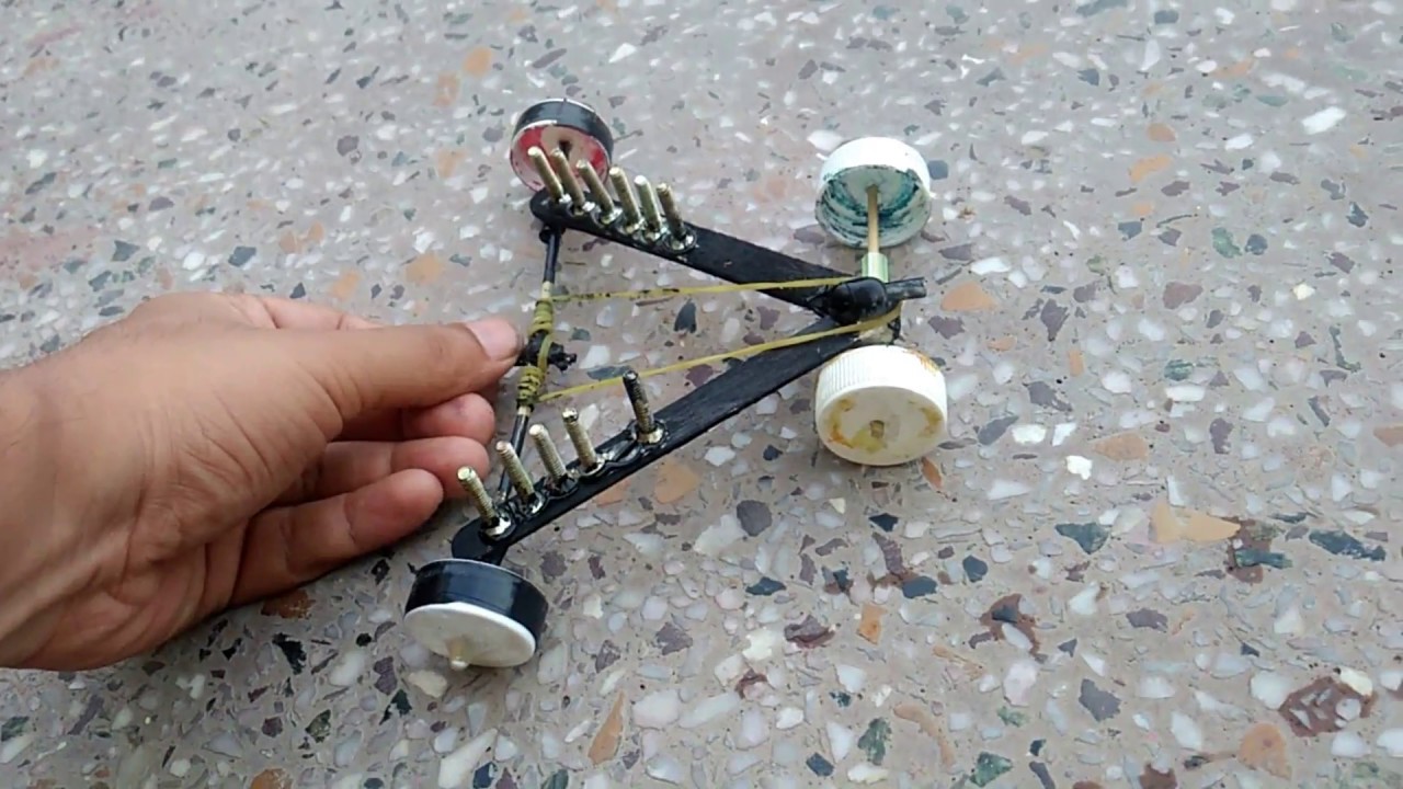 FAST & POWERFUL | HOW TO MAKE A RUBBER BAND POWERED CAR FOR KIDS