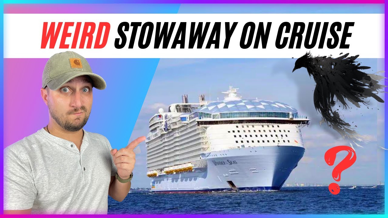 STRANGE Flying Creature visiting cruise passengers | Atlantis fighting with Royal Caribbean