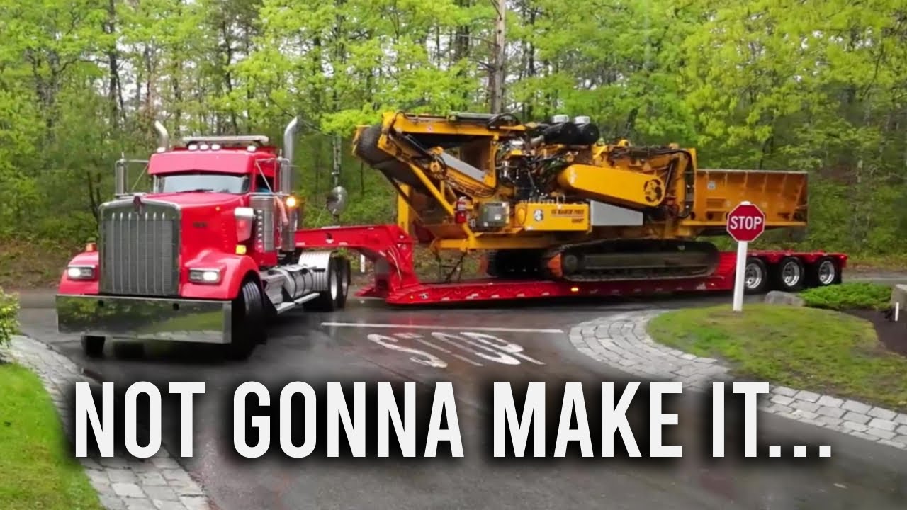 Перевозим CBI на новеньком низкорамном грузовике под дождем!