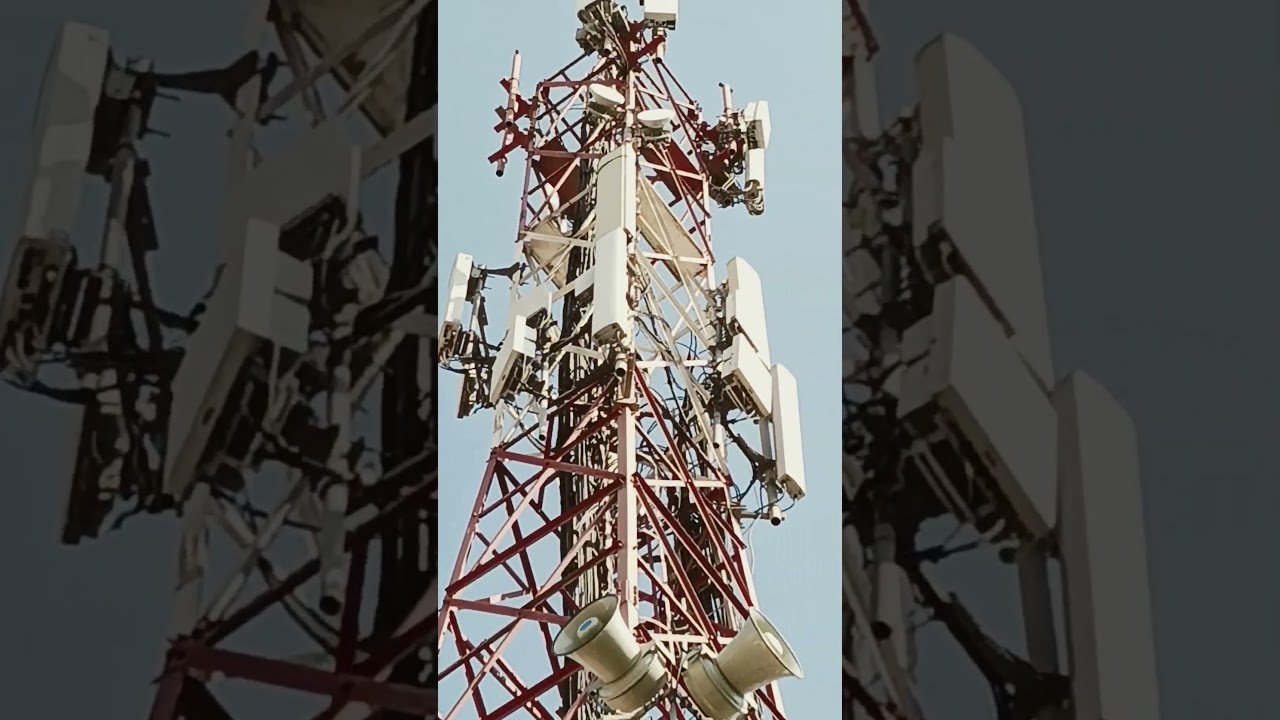 Mobile Tower working