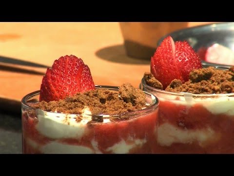 Rhubarb Strawberry Fool