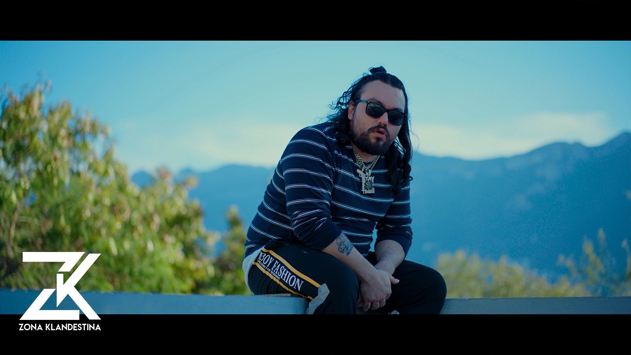 $uycyda - Volando (Video Oficial)