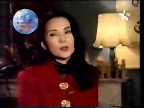 Tracy 黃鶯鶯新的一年祝福大家.....