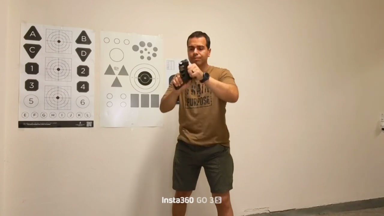 Pocket reload with NeoMag magnetic pocket magazine holder 