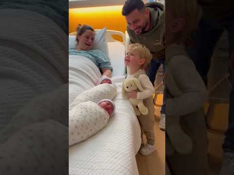 ماما مين ن س خ البيبي 