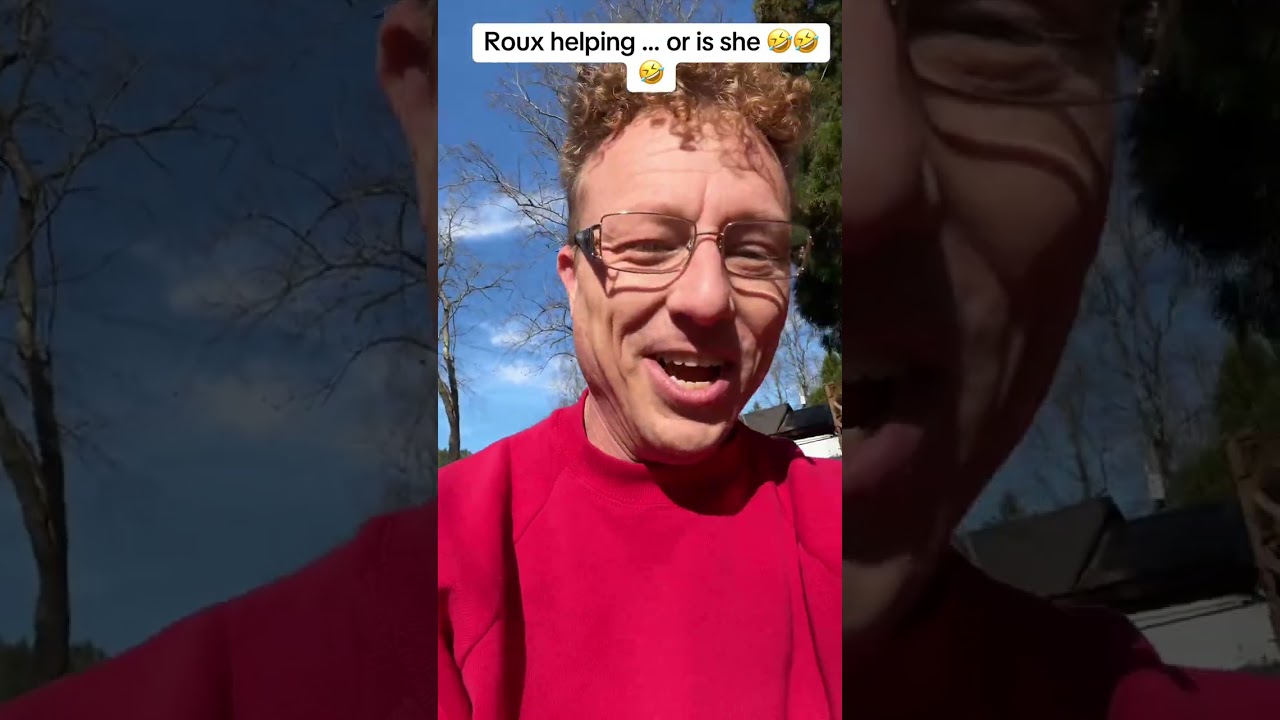 Roux is “helping” 🤣🤣🤣till she’s not 🤣🤣🤣❤️🥰Fommy❤️🥰