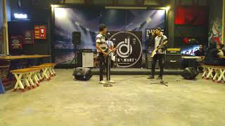 WEAK/END - SATIR SARKAR Live at dik's mants #POPPUNKUNITED 1 ( COVER PEEWEEGASKINS)