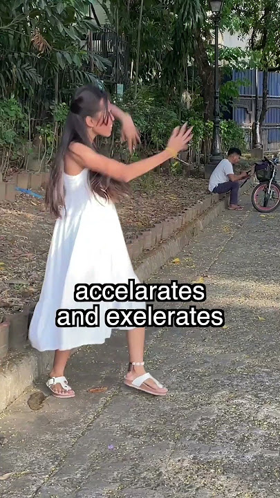 Filipina girl teaches me how to dance 🇵🇭