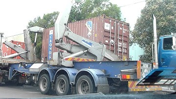 Container Sideloader takes about 2 mins