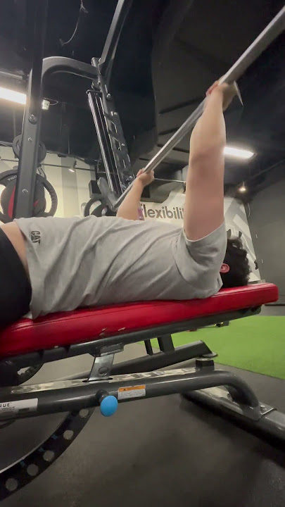 100lb x 11 smith machine skull crushers