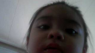 ahri trying to eat the camera