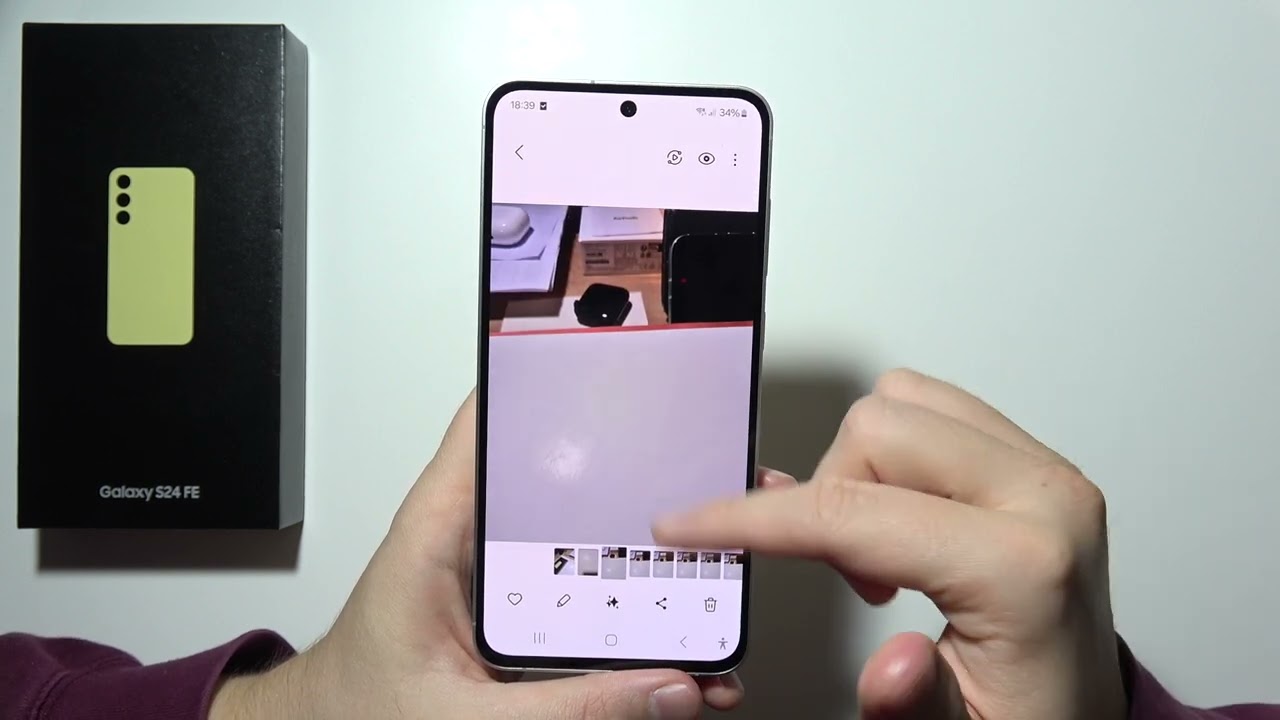 Samsung S24 FE: How to Take Burst Shots (Series of the Photos)