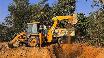 Jcb Backhoe machine loading soil in heavy tipper @roadtrendmachinework