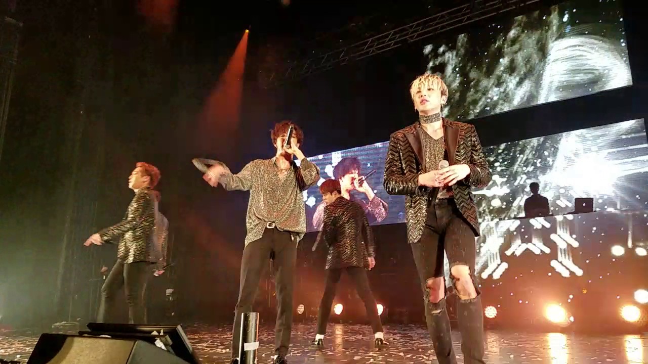 B.A.P. 비에이피 - Wake Me Up - Atlanta Party Baby fancam