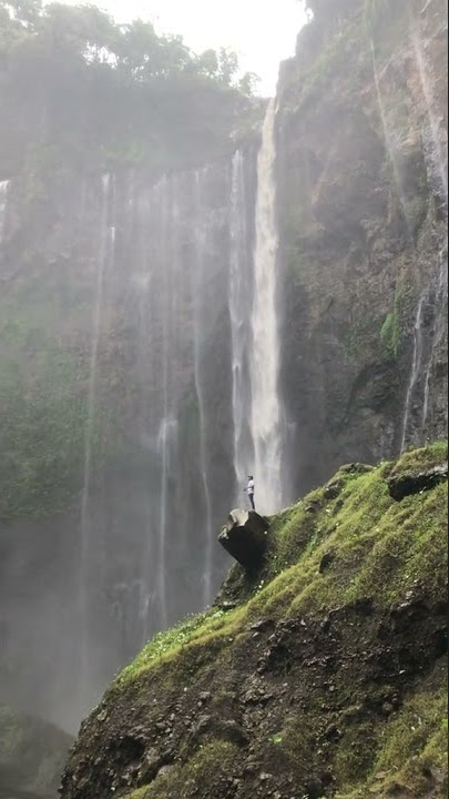 VIDEO PENDEK AIR TERJUN MALANG HYPE ABIZZ BUAT STORY