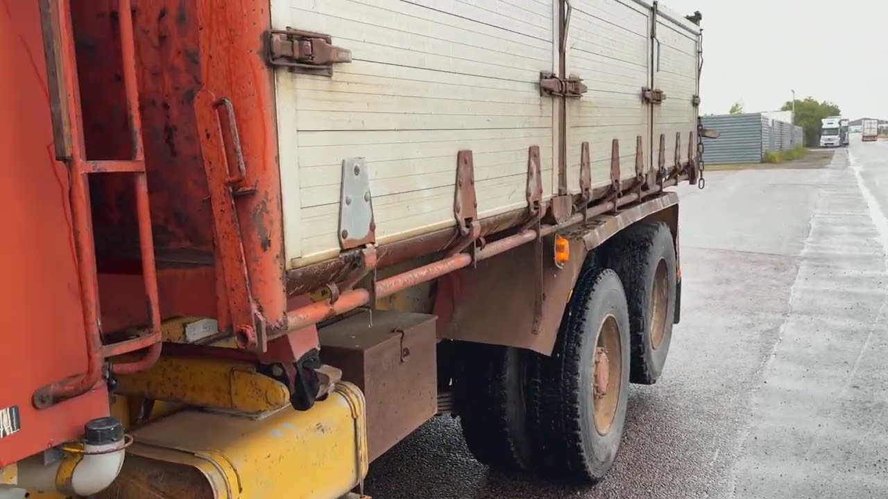 Tippbil VOLVO N10 6X2
