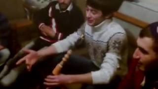 HAYLAZ 2012 (CANLI) GÜLERKEN AĞLAYAN ADAM.