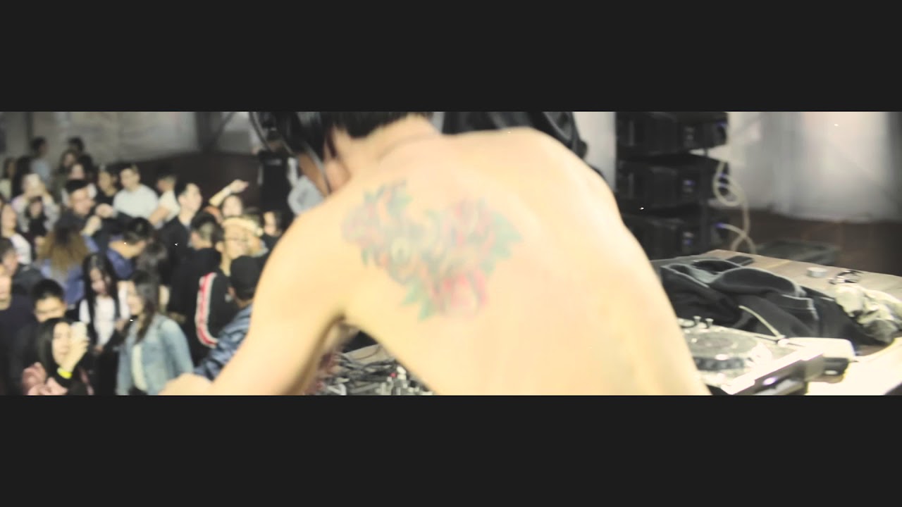 GLITTA / SUMMER RAVE / ZESKULLZ