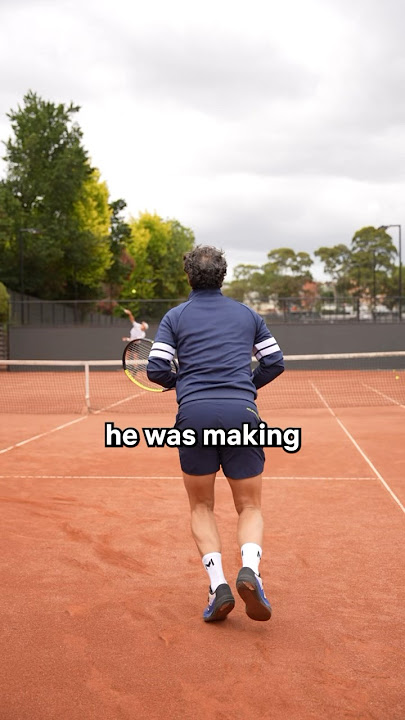 Federer’s SABR is one of the most impressive shots in tennis. Here is how to do it. #tennis #federer
