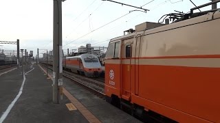 524次莒光號岡山站開車(E220)(交會125次自強號)