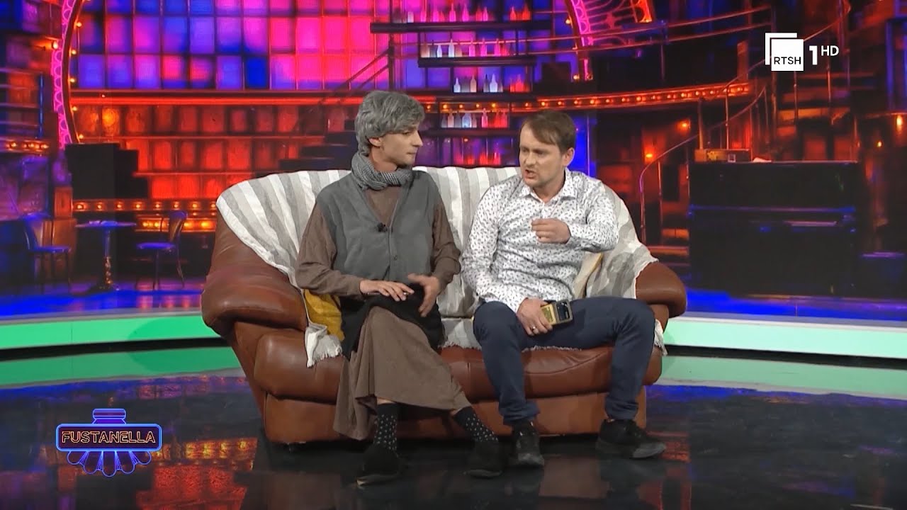 Farmacisti dhe nëna - Nëna bëhet dado | Fustanella