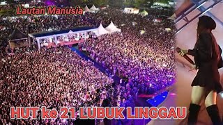 Konser musik HUT ke 21 kota Lubuk Linggau, penampilan Rara saat menghibur ribuan penonton