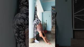 Wall Split yoga yogapractice yogainspiration hanumanasana flexibility yogapose