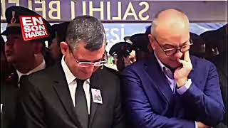 CHP'li Özgür Özel'in şehit cenazesinde güldüğü anlar