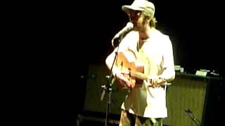 Beans on toast - mdmazing/children of bedford [w crowdsurfing]