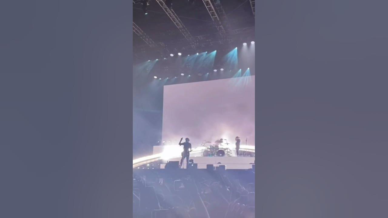 Joe Duplantier from Gojira just announced about passing Ozzy at thegig istanbul22/JULY #ozzyosbourne