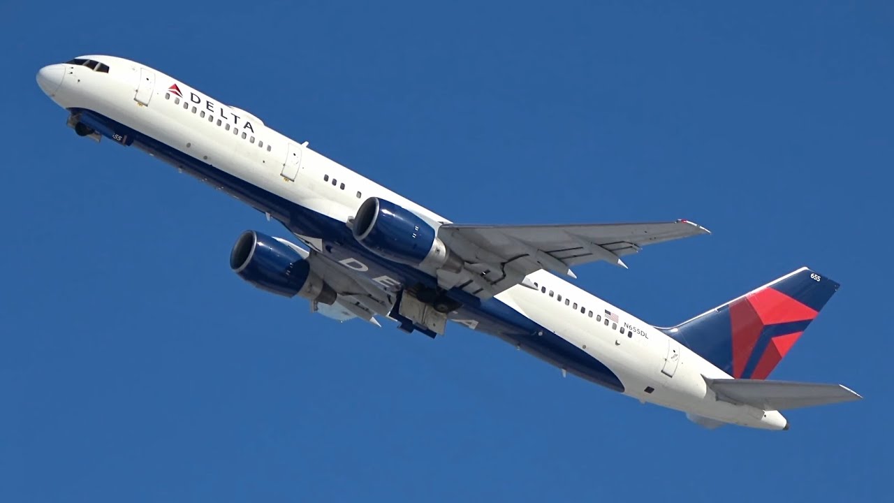 Delta No-Winglets 757-200 Takeoff | MSP