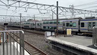 【総武快速線】E235系1000番台(横須賀線直通 快速 大船行)/E259系(特急 成田エクスプレス 7号 成田空港行)　通過【幕張駅】