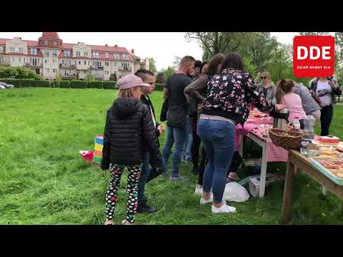 Wideo: Tajemnicze Jezioro Funduji - Alternatywny Widok