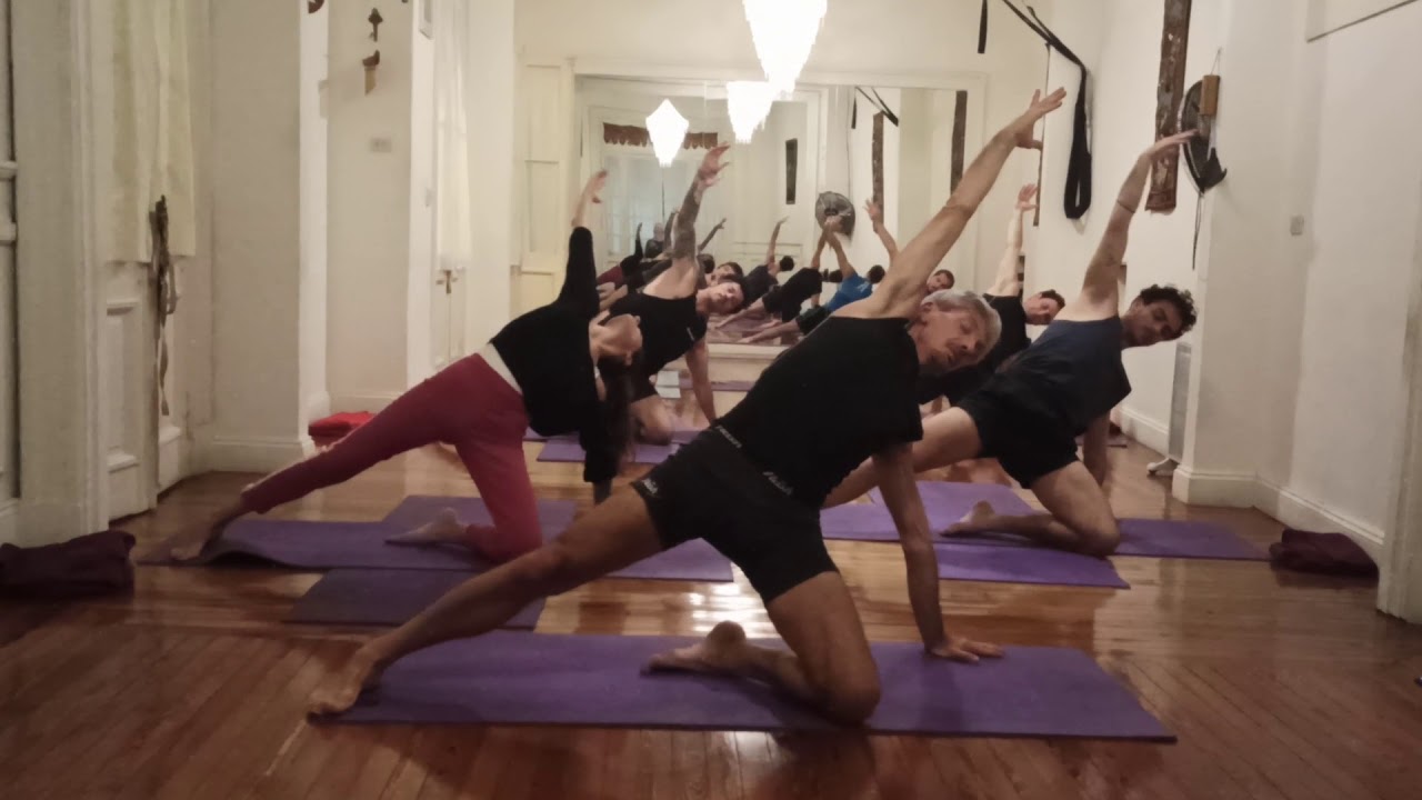 Hatha flow. Clase completa 1 - Parte 1