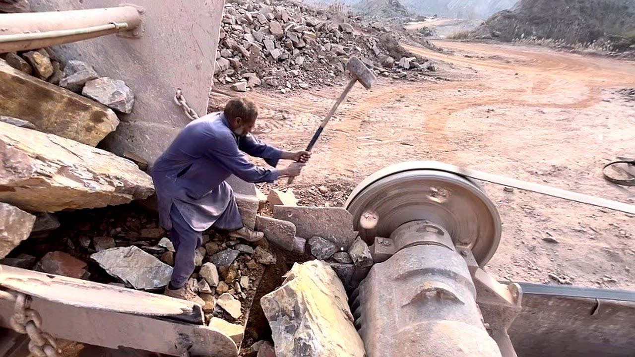 BIG ROCK 🪨 Crusher Machine - FULL Powerfull Process A Giant in Action-Big Rock Crushing#asmrvideo 