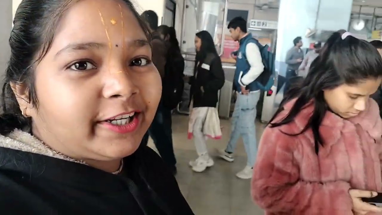 Aaj Ham Apni Best Friend Ke Sath Gaye Ghumne😍🥰