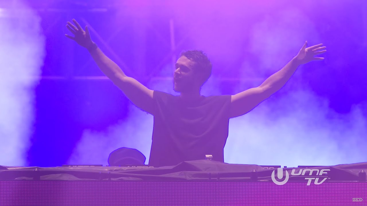 Zedd - Beautiful Now ft. Jon Bellion (LIVE at Ultra Music Festival 2025)