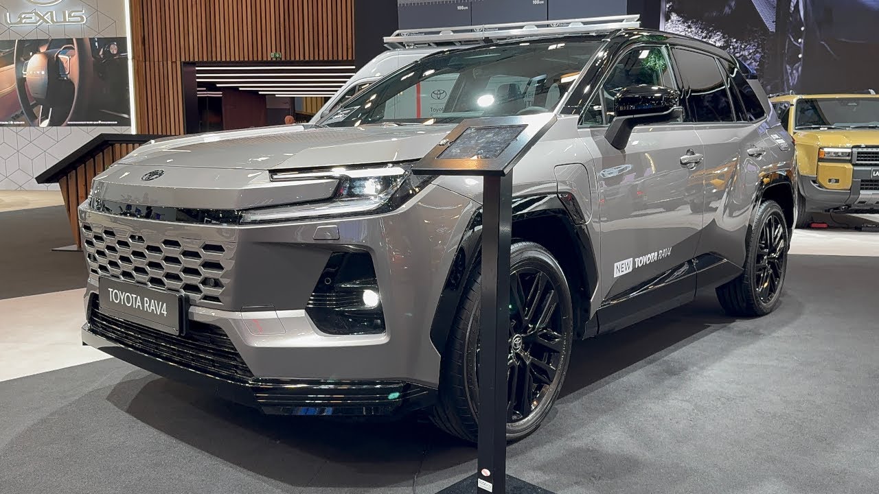 New Toyota RAV4 2026 Walkaround Review