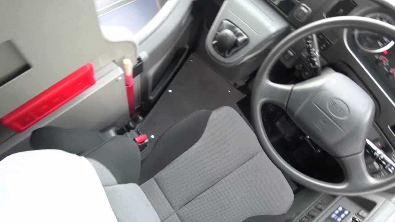 中古バス 平成27年式 いすゞ ガーラ Gala ハイデッカーvp 貸切12m車 運転席 車内 トランク Youtube