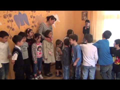 სკოლა \"ქორალის\" 1 და 2 კლასის ბავშვები სტუმრად \"მომავლის გზაში\"