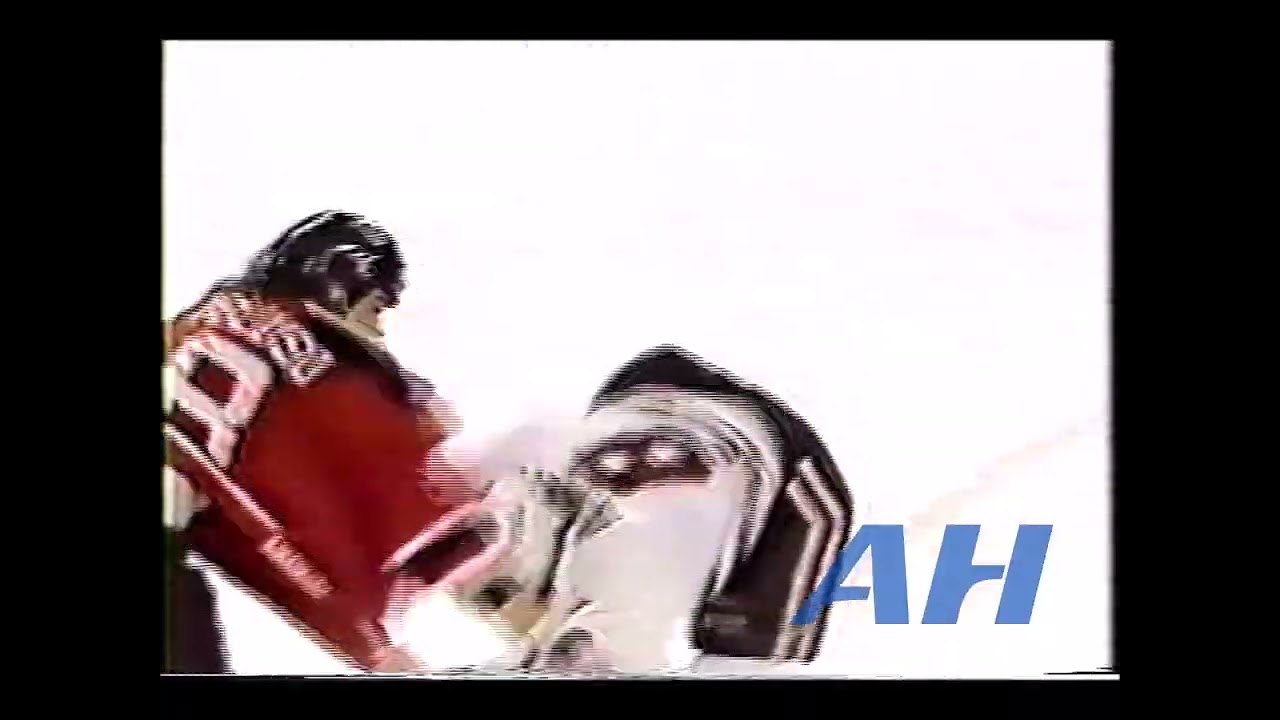 NHL Feb. 20, 1994 Cam Russell,CHI v Mike Peluso,NJ Chicago Blackhawks New Jersey Devils
