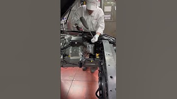 Robots Assemble! Witness the Future of Manufacturing #factorytour #howitsmade #automotive