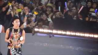 G-DRAGON at KCON 2014 'Crayon' (크레용), finale.