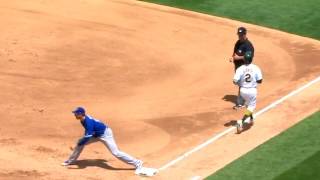 Troy Tulowitzki lays out to start outstanding 6-4-3- double play