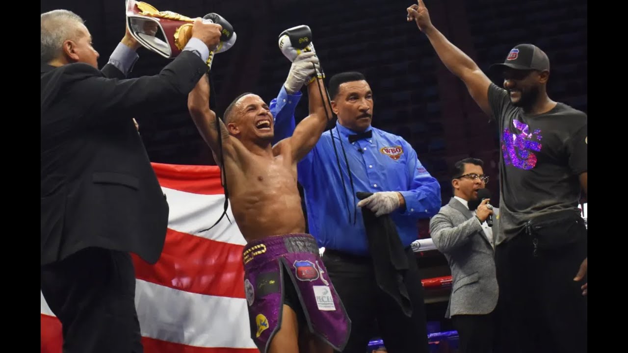 Rene Santiago acaba con el invicto de Kevin Vivas con KO en el 12R