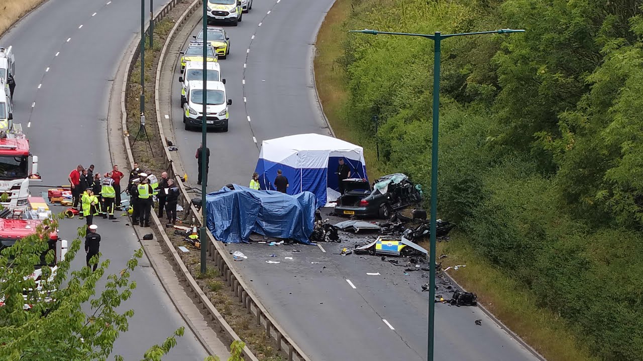 Two Cleveland Police officers among seven killed in early morning A66 crash