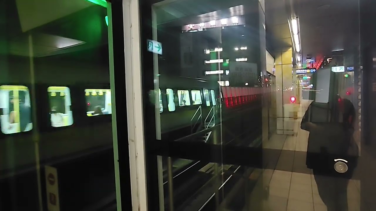 20251018@新北捷運環狀線往Y20新北產業園區站方向列車Y18頭前庄站進站