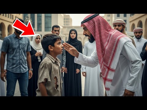 رجل سعودي يضرب طفل متشرد امام الجميع وما قاله الطفل صدم الجميع