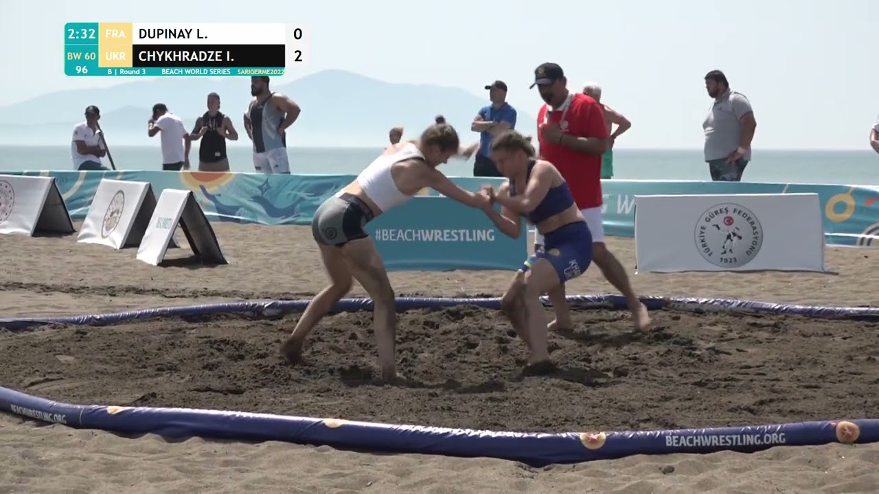 Round 3 Women's BW - 60 kg: L. DUPINAY (FRA) v. I. CHYKHRADZE (UKR)