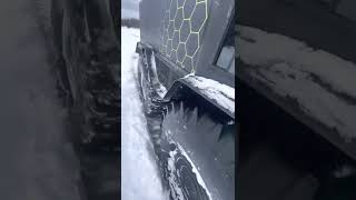Шерп Н закопался в иле -  вокруг никого!